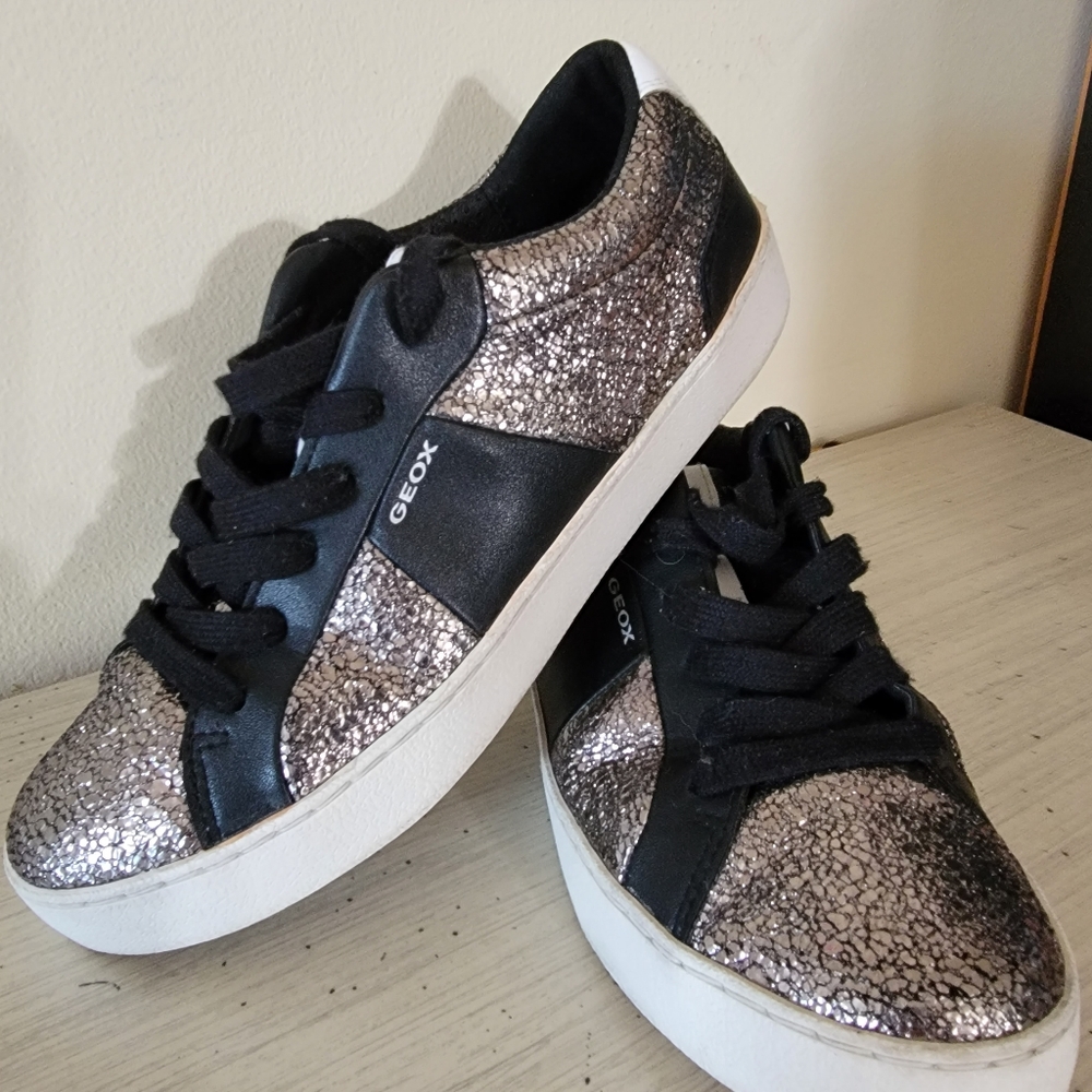 Geox Warley Sneakers, size 37, black/metallic silver/white